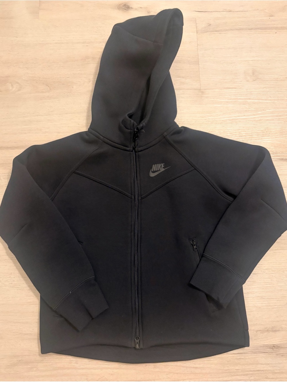 NWOT Nike Kids Black Full-Zip Tech Fleece Hoodie